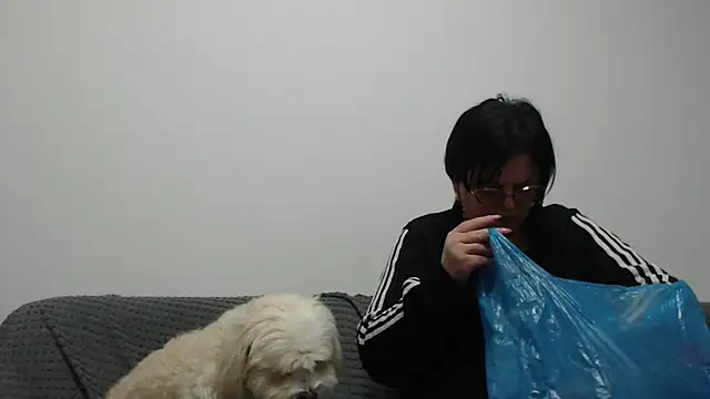 Snapshot of Amandamuller1982 chatting on November 22, 2025, 5:01 pm Amandamuller1982 online show from November 22, 2025, 5:01 pm