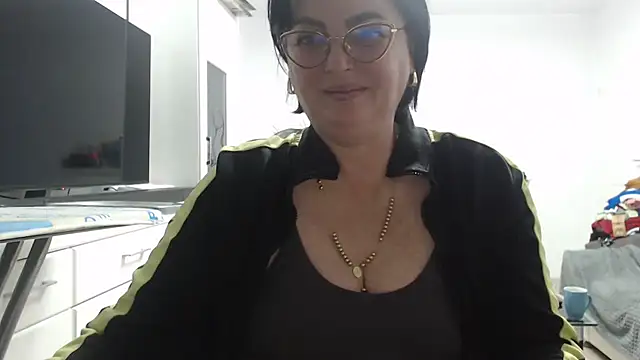 Snapshot of Amandamuller1982 chatting on November 11, 2025, 7:41 pm Amandamuller1982 online show from November 11, 2025, 7:41 pm