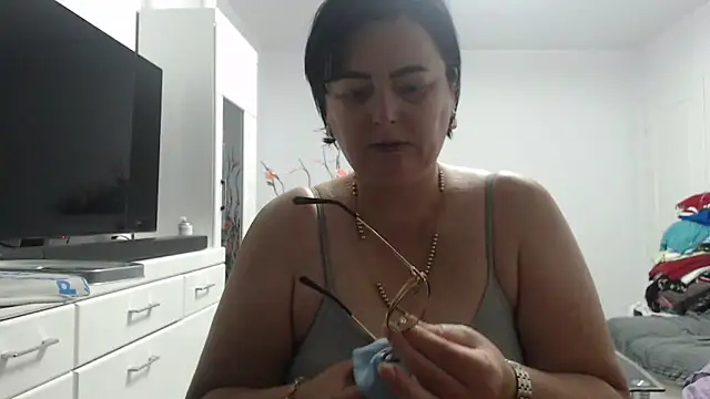 Snapshot of Amandamuller1982 chatting on September 22, 2025, 1:44 am Amandamuller1982 online show from September 22, 2025, 1:44 am