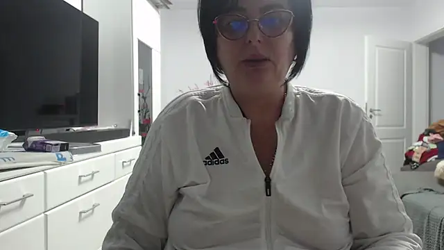 Snapshot of Amandamuller1982 chatting on November 20, 2025, 8:53 pm Amandamuller1982 online show from November 20, 2025, 8:53 pm