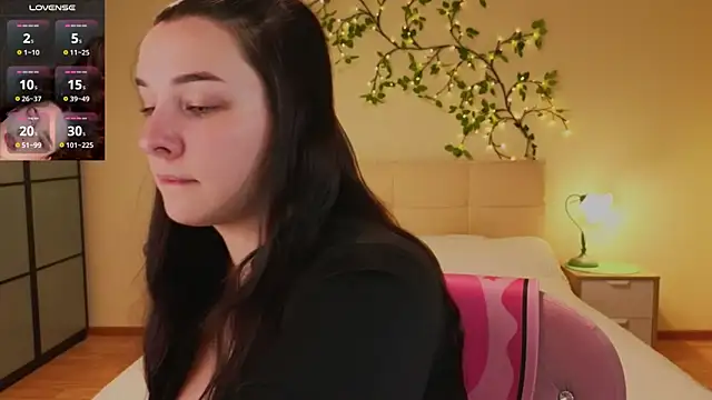 CookyDaisy online show from May 24, 2026, 11:04 pm