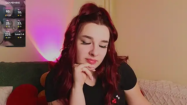 CookyDaisy online show from December 21, 2025, 3:14 pm