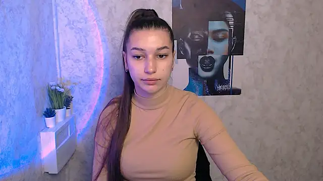 KarolinaRosse  online show from November 24, 2025, 6:46 am