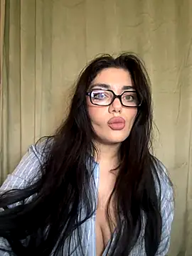 Snapshot of Sweet_Khalifa_ chatting on November 26, 2025, 2:50 pm Sweet Khalifa online show from November 26, 2025, 2:50 pm