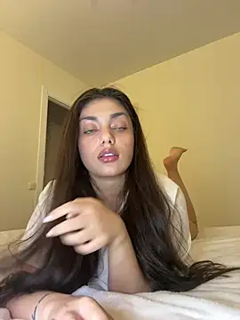 Snapshot of Sweet_Khalifa_ chatting on December 22, 2024, 1:55 pm Sweet Khalifa online show from December 22, 2024, 1:55 pm