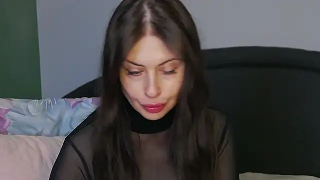 Mia Lovi online show from March 4, 2025, 9:29 am