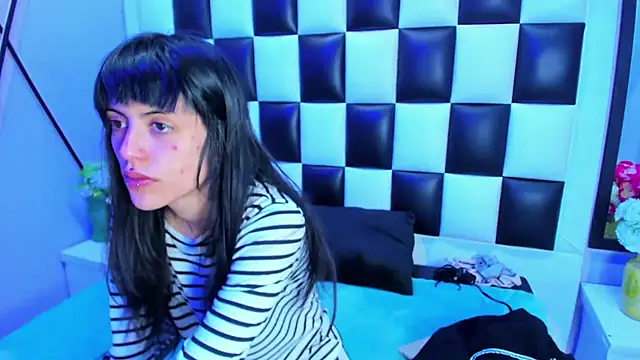 Snapshot of Morgana_Smit chatting on December 3, 2025, 1:43 pm Morgana Smit online show from December 3, 2025, 1:43 pm