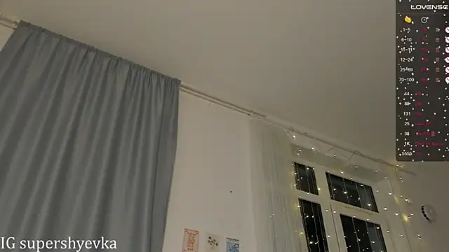 Snapshot of evkasup chatting on February 18, 2025, 6:04 pm evkasup online show from February 18, 2025, 6:04 pm