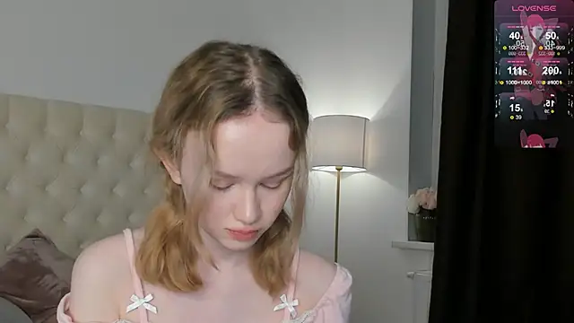 Snapshot of evkasup chatting on February 7, 2025, 5:29 pm evkasup online show from February 7, 2025, 5:29 pm