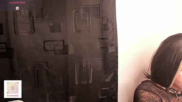 Snapshot of litarossana chatting on November 9, 2025, 12:14 am litarossana online show from November 9, 2025, 12:14 am