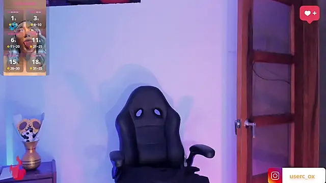 Snapshot of haanna_thompsoon chatting on December 22, 2024, 5:22 am haanna thompsoon online show from December 22, 2024, 5:22 am