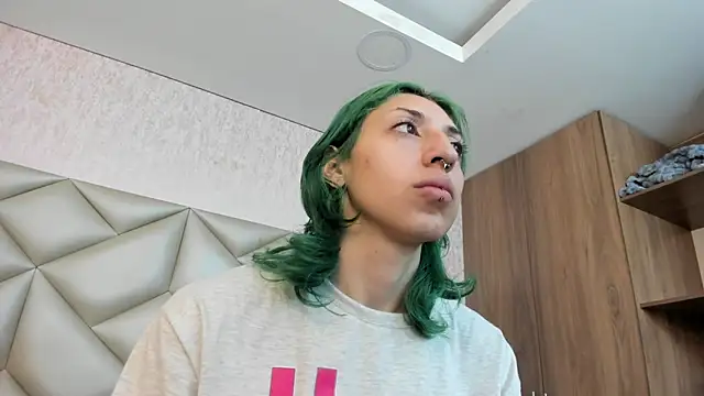 Im gaia online show from November 9, 2025, 12:09 pm