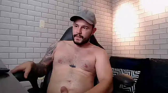 adel hard  online show from December 5, 2024, 3:33 pm