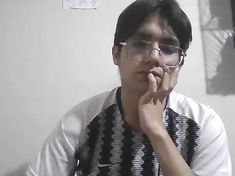 Snapshot of HardDick2 chatting on June 27, 2026, 4:51 am HardDick2 online show from June 27, 2026, 4:51 am