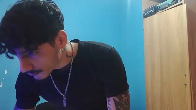 Snapshot of Badboyi1997 chatting on February 13, 2026, 11:54 am Badboyi1997 online show from February 13, 2026, 11:54 am