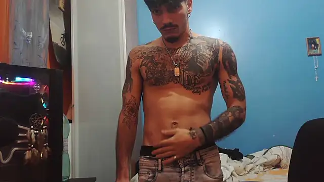 Snapshot of Badboyi1997 chatting on February 2, 2026, 1:48 am Badboyi1997 online show from February 2, 2026, 1:48 am