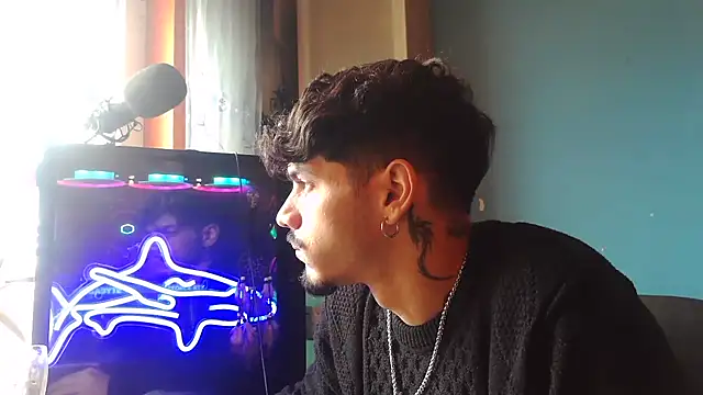 Snapshot of Badboyi1997 chatting on February 3, 2026, 8:19 am Badboyi1997 online show from February 3, 2026, 8:19 am