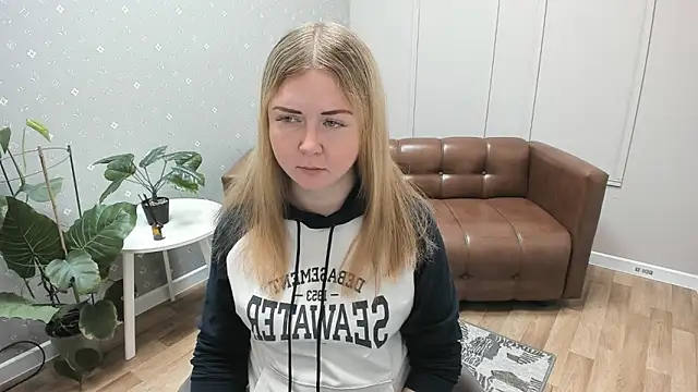 Snapshot of BettyBloom69 chatting on November 26, 2025, 5:07 am BettyBloom69 online show from November 26, 2025, 5:07 am