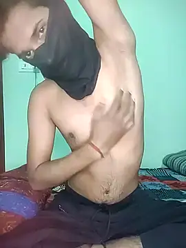 Snapshot of daddyxxfuck chatting on November 11, 2025, 12:33 pm daddyxxfuck online show from November 11, 2025, 12:33 pm