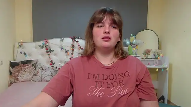 StaceyLex online show from April 12, 2026, 5:11 am