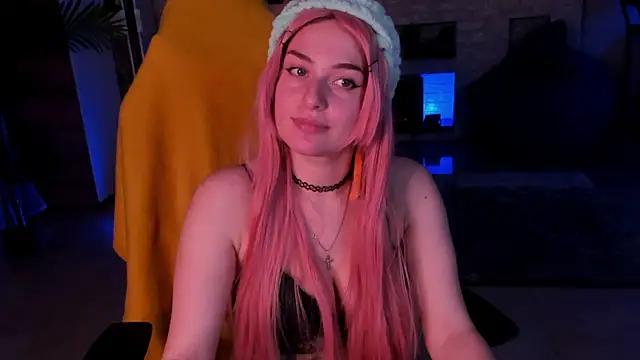 LisaElfy online show from February 13, 2025, 10:43 pm