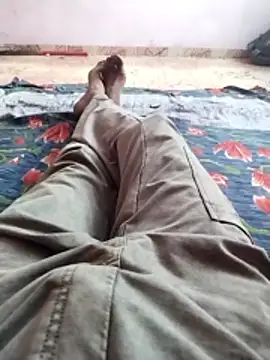 black cobra70 online show from December 17, 2025, 9:58 am