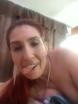 Perla Franco online show from January 15, 2026, 9:51 pm