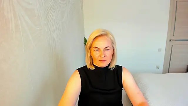 Alicee Gracee online show from June 1, 2026, 11:54 am