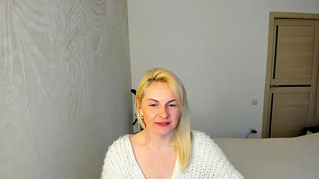 Alicee Gracee online show from April 1, 2026, 12:50 pm