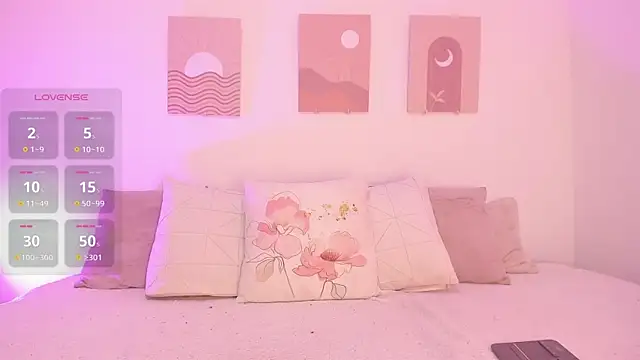 Mia Heartt online show from February 10, 2025, 10:40 pm