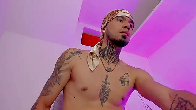 Snapshot of Anthony-Martin chatting on December 4, 2025, 4:17 pm Anthony-Martin online show from December 4, 2025, 4:17 pm