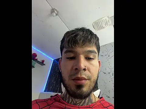 Snapshot of Anthony-Martin chatting on October 27, 2025, 12:28 pm Anthony-Martin online show from October 27, 2025, 12:28 pm