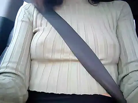 Snapshot of beaverwoman chatting on March 12, 2025, 4:35 pm beaverwoman online show from March 12, 2025, 4:35 pm