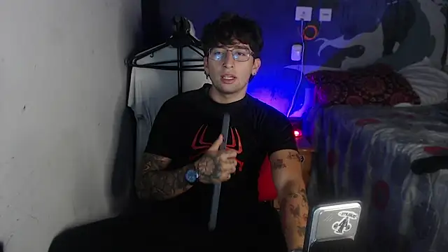 Dereck Dickson online show from November 29, 2025, 3:06 am