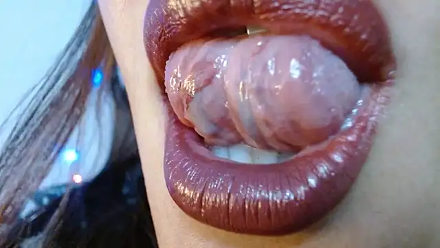 miss evoleth2 online show from December 5, 2025, 6:56 am