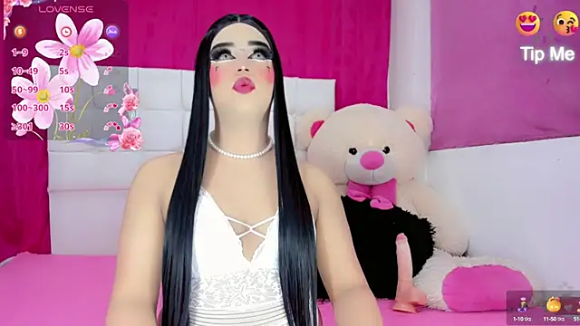 Snapshot of Samanthax_xIssadora chatting on December 1, 2024, 8:03 pm Samanthax xIssadora online show from December 1, 2024, 8:03 pm