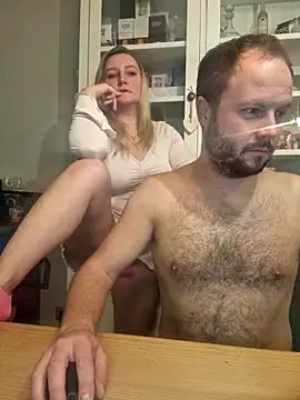 Snapshot of CoupleKitty chatting on November 9, 2025, 9:30 pm CoupleKitty online show from November 9, 2025, 9:30 pm