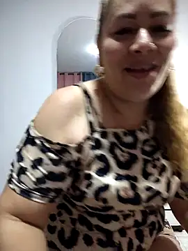 SluttyMilf79 online show from March 22, 2026, 3:32 am