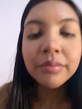 nicole fisherr online show from May 18, 2026, 4:07 am