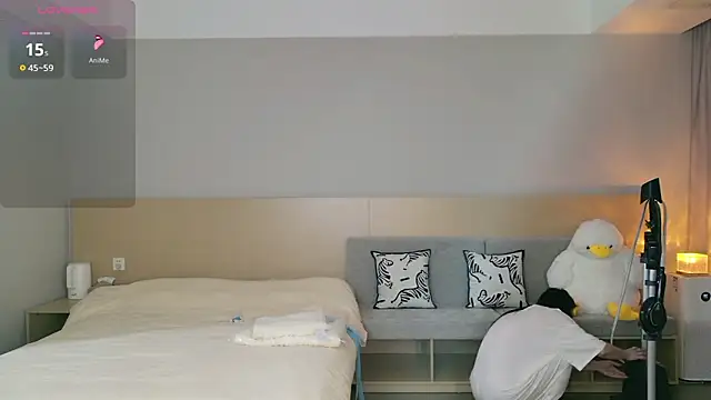 Lucky-baby online show from October 22, 2025, 12:59 pm