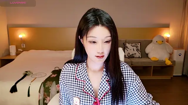 Lucky-baby online show from February 1, 2026, 1:42 pm