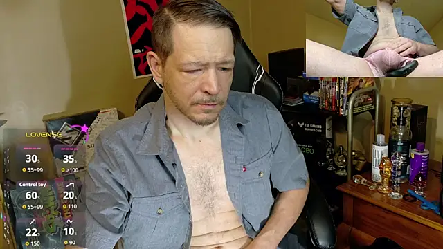 Snapshot of MasterForgedRayy chatting on February 14, 2026, 9:15 pm MasterForgedRayy online show from February 14, 2026, 9:15 pm