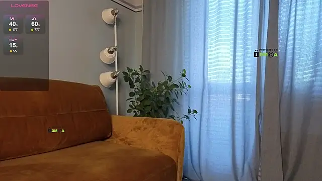 Snapshot of Your_dream_Alice chatting on March 7, 2025, 5:40 am Your dream Alice online show from March 7, 2025, 5:40 am