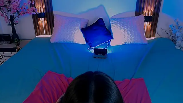 AmyHE online show from March 21, 2026, 10:52 am