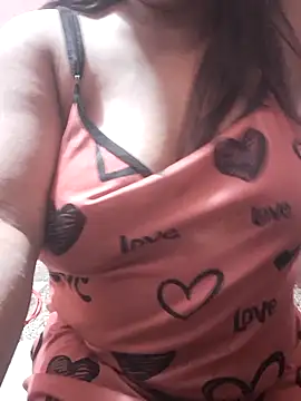 Snapshot of Hot-Anuska chatting on February 9, 2026, 5:11 pm Hot-Anuska online show from February 9, 2026, 5:11 pm