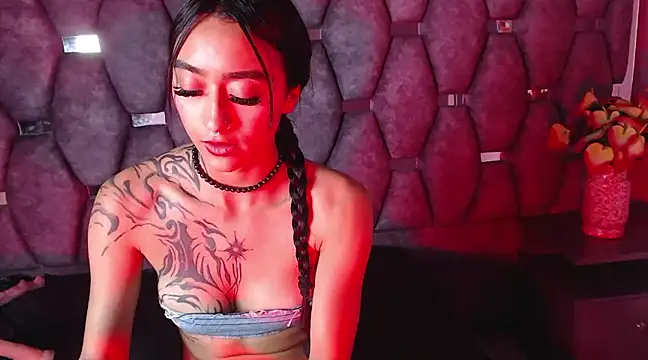 Snapshot of Miaa_Thopmson chatting on December 23, 2024, 7:41 pm Miaa Thopmson online show from December 23, 2024, 7:41 pm