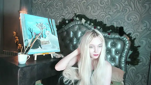 Snapshot of -NoraBless chatting on January 4, 2025, 1:31 pm -NoraBless online show from January 4, 2025, 1:31 pm