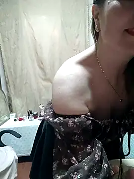 VselenaSun402 online show from April 12, 2026, 11:46 am