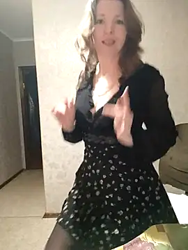 VselenaSun402 online show from March 16, 2025, 10:55 am