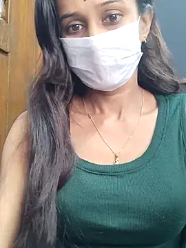 Oleevia online show from December 3, 2025, 8:58 am